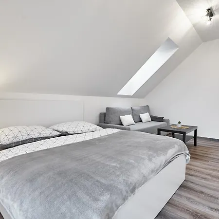 Trek By Mountain Ways * Loučná pod Klínovcem